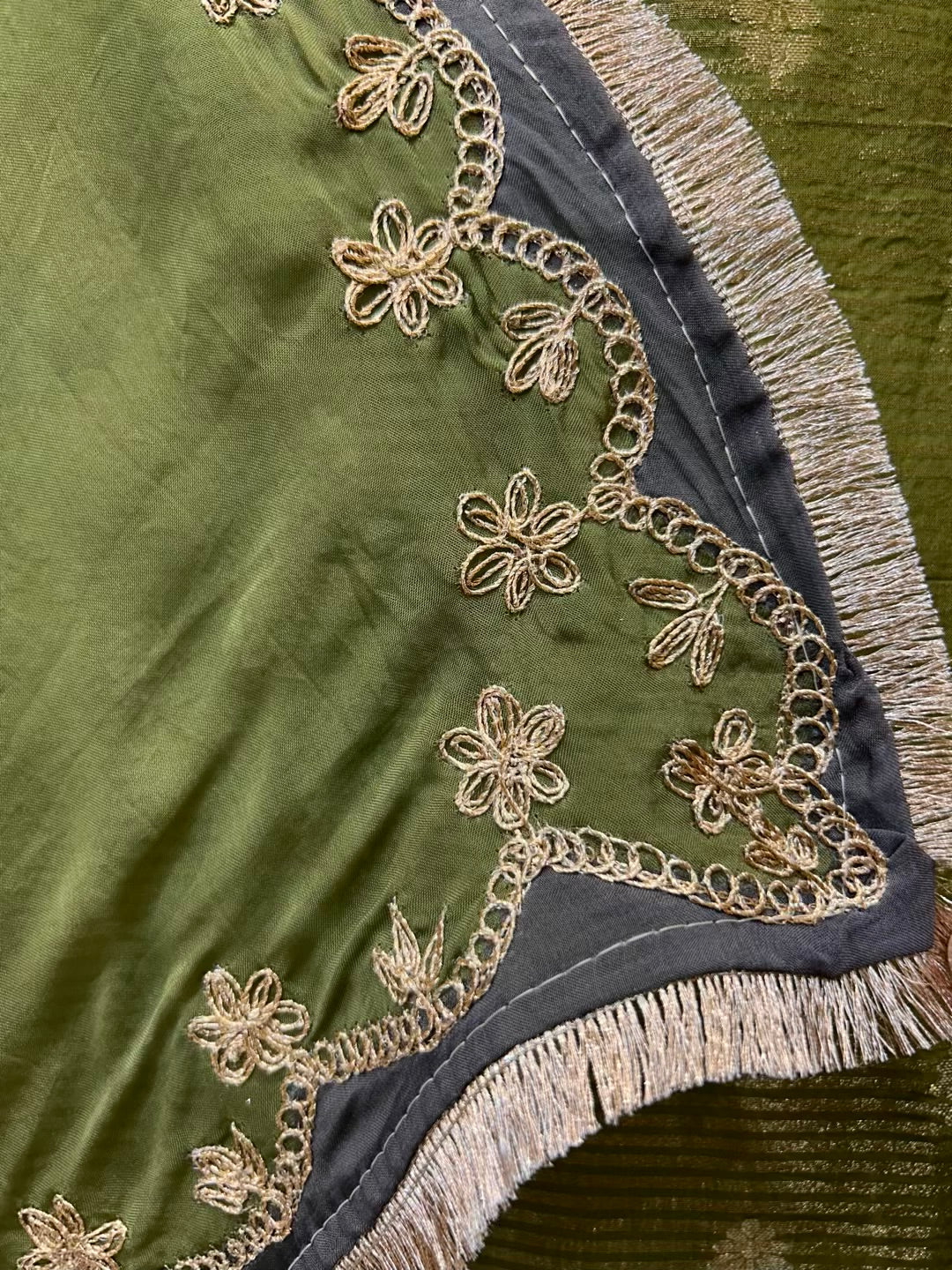 Mirzaara Kinari Taj Suit (Green)
