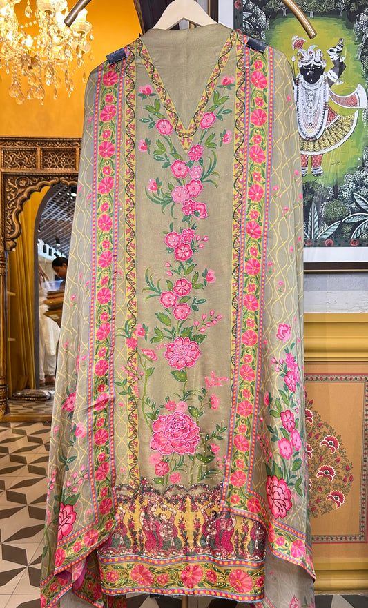 Gulnaaz Bagh Suit (Green)