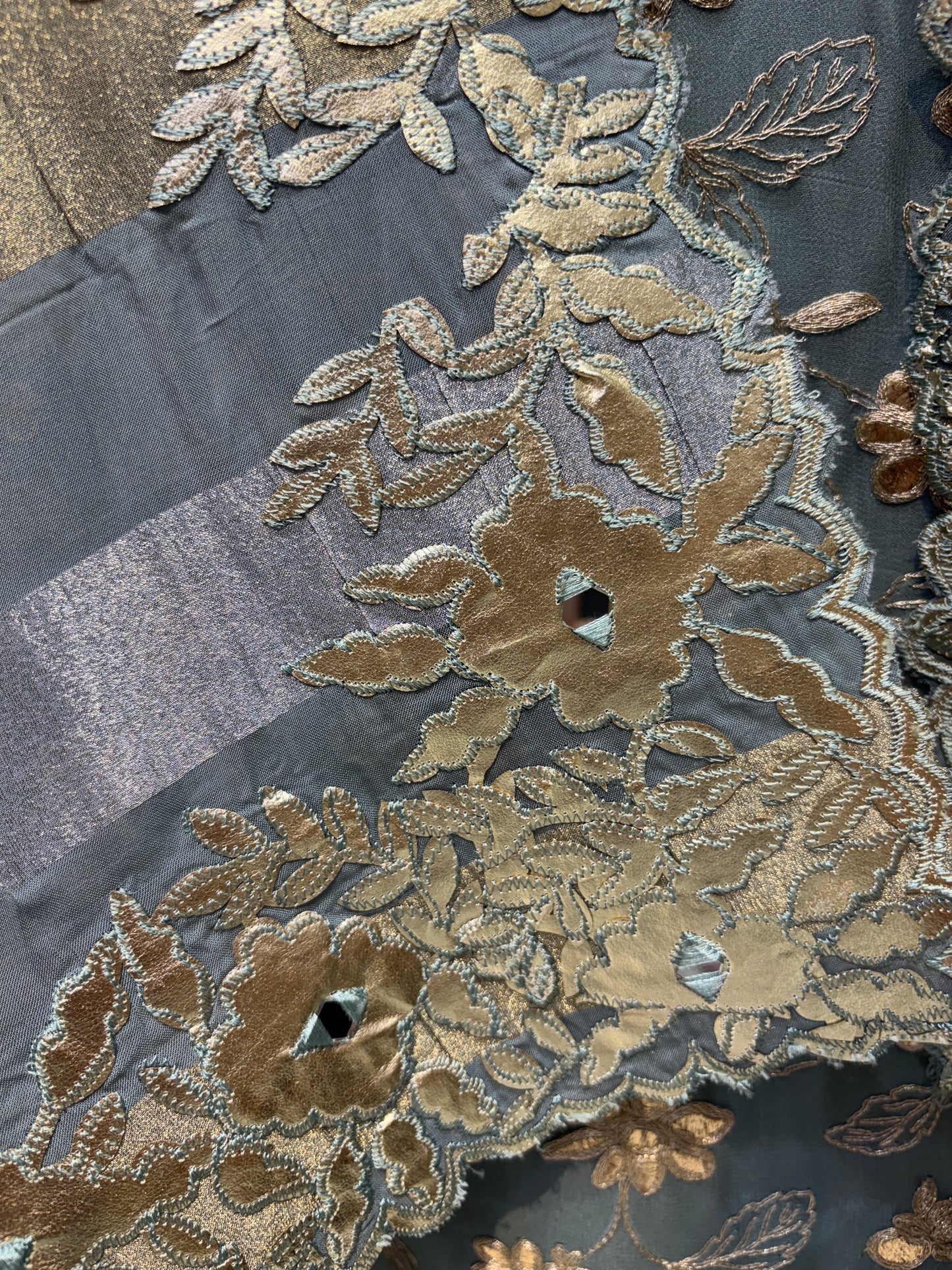 Naqsh Noor Suit