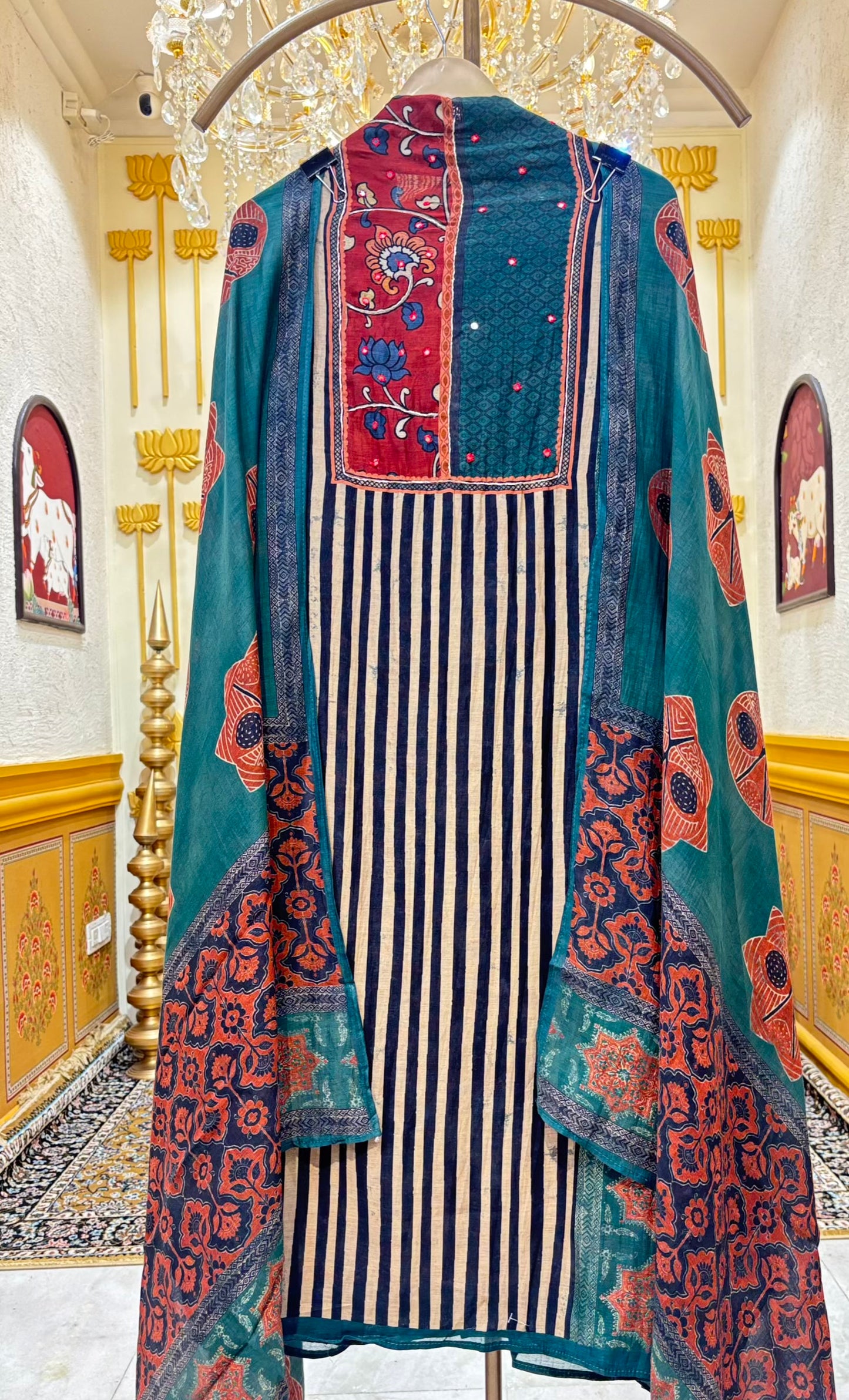 Aafreen Printed Chanderi Suit