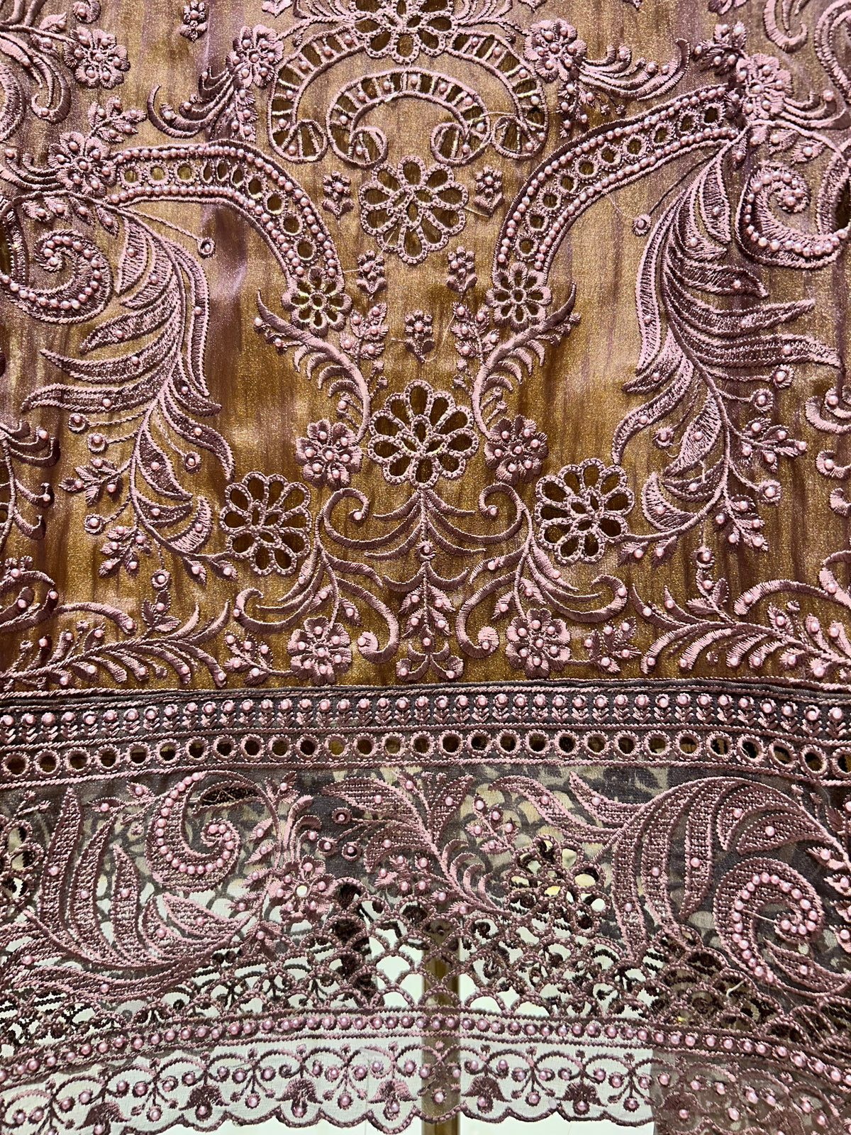 Mehvira Pakistani Suit