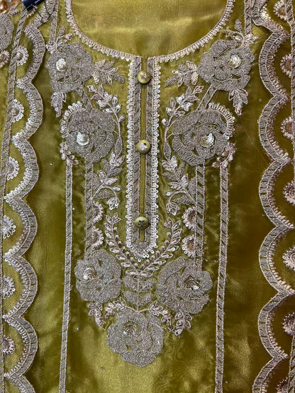 Zeb-un-Nisa (Green)