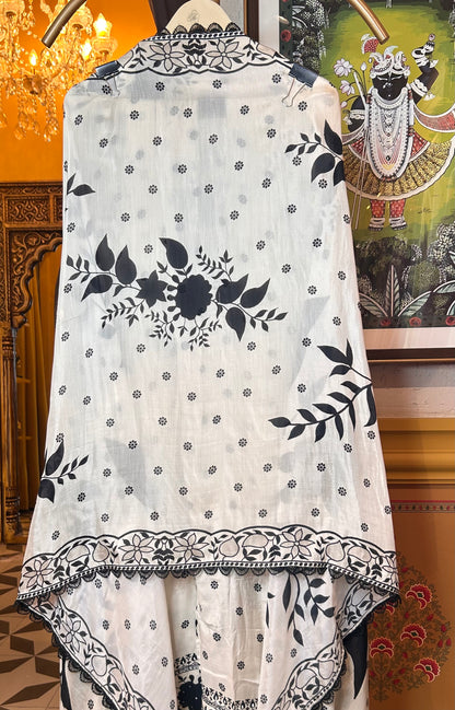 Nairiti Muslin Suit (Ivory)