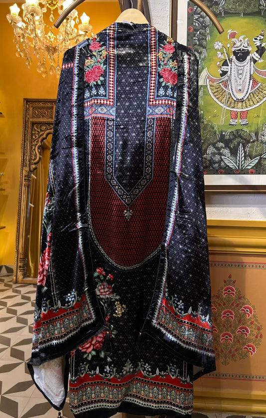 Zaylira Velvet Suit (Black)