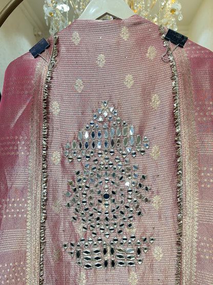 Aavira Aaina Veil Suit (Pink)