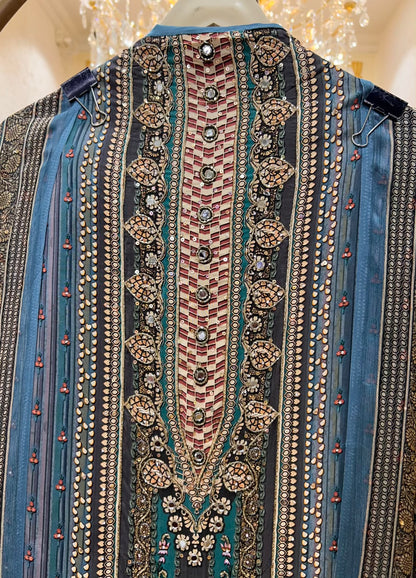 Zehna Printed Crepe Suit (Peacock Blue)