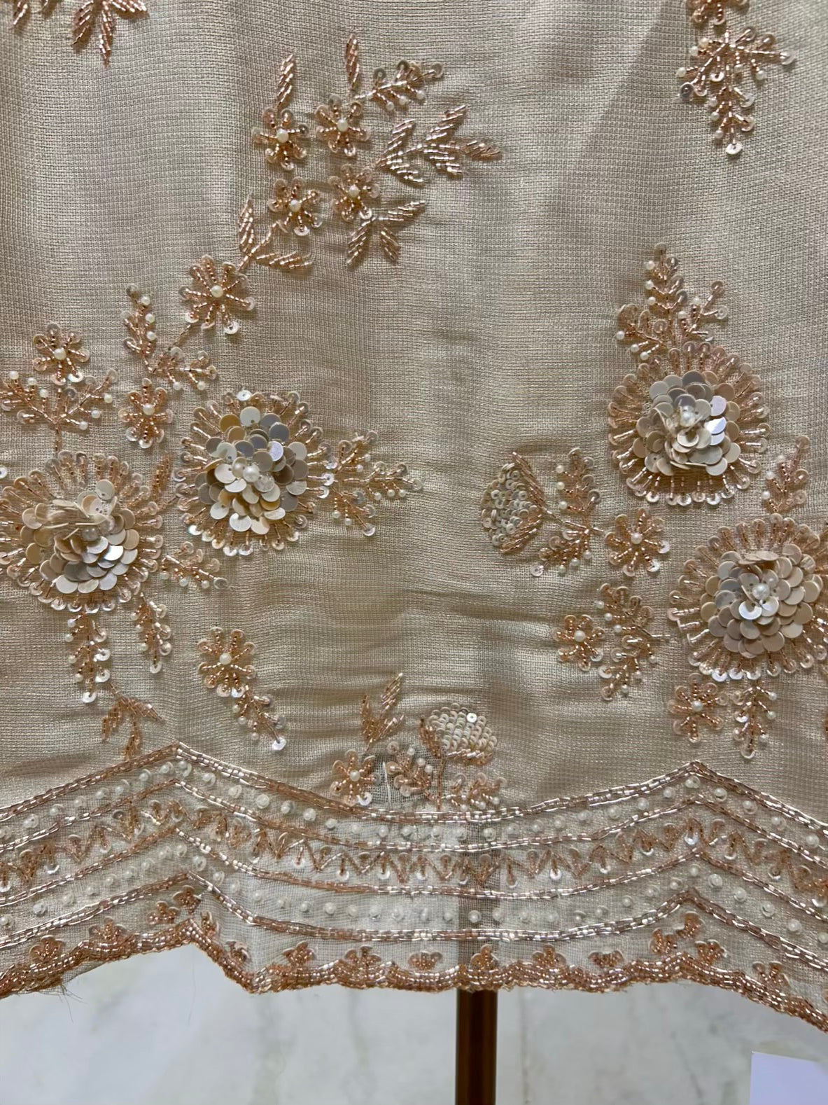 Zarisha Moti Chamak Suit (Ivory)