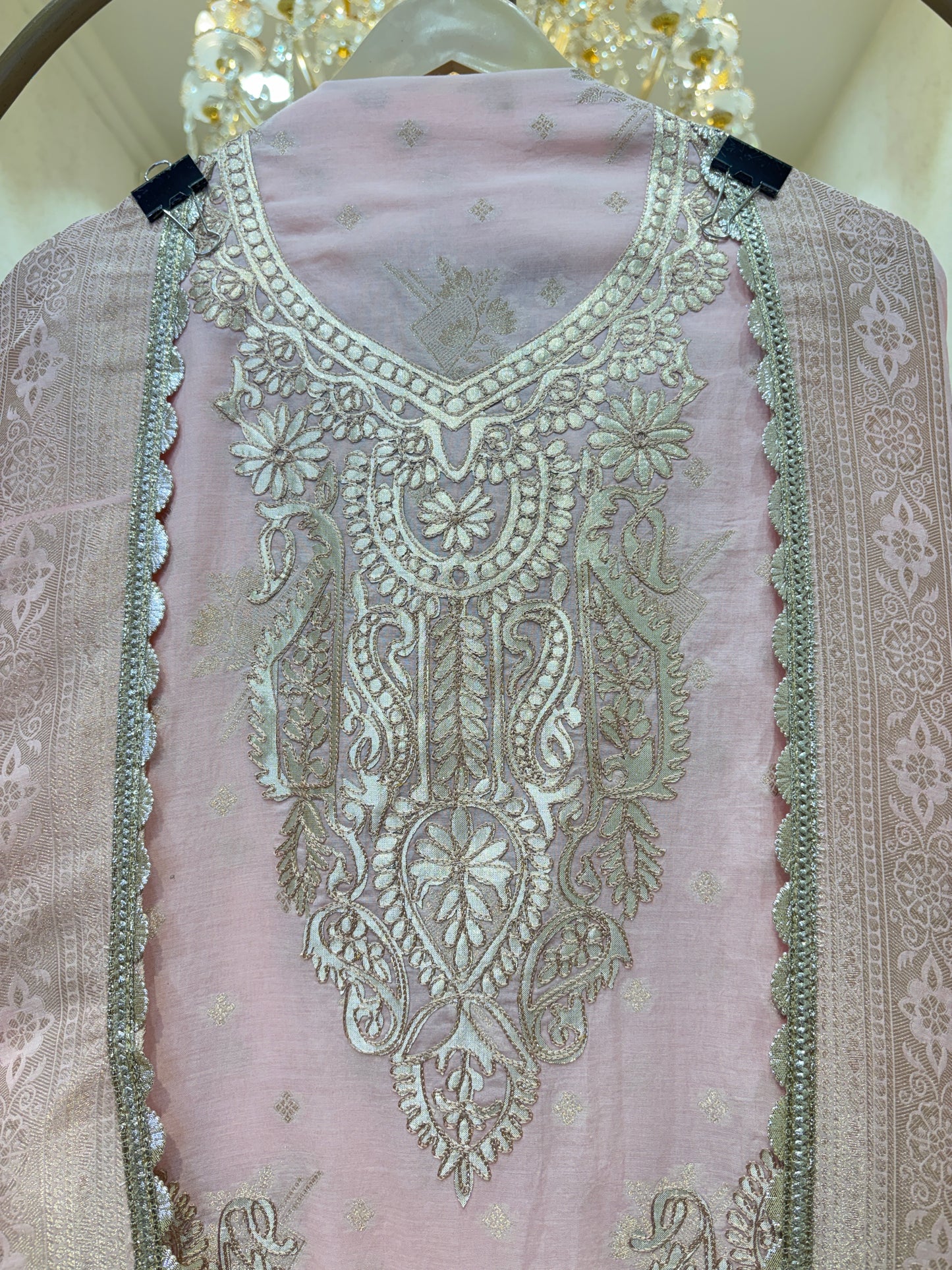 Vyanjali Mul Suit