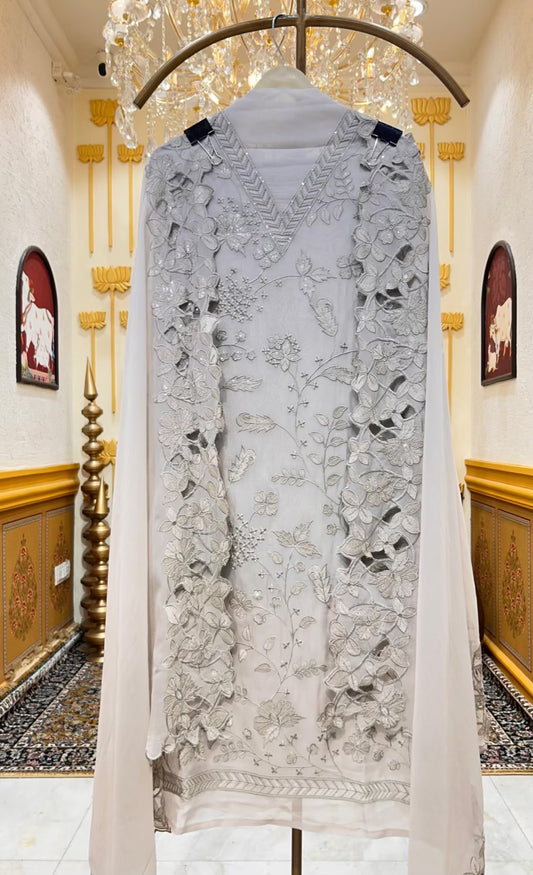 Zynera Threadspark Organza Suit