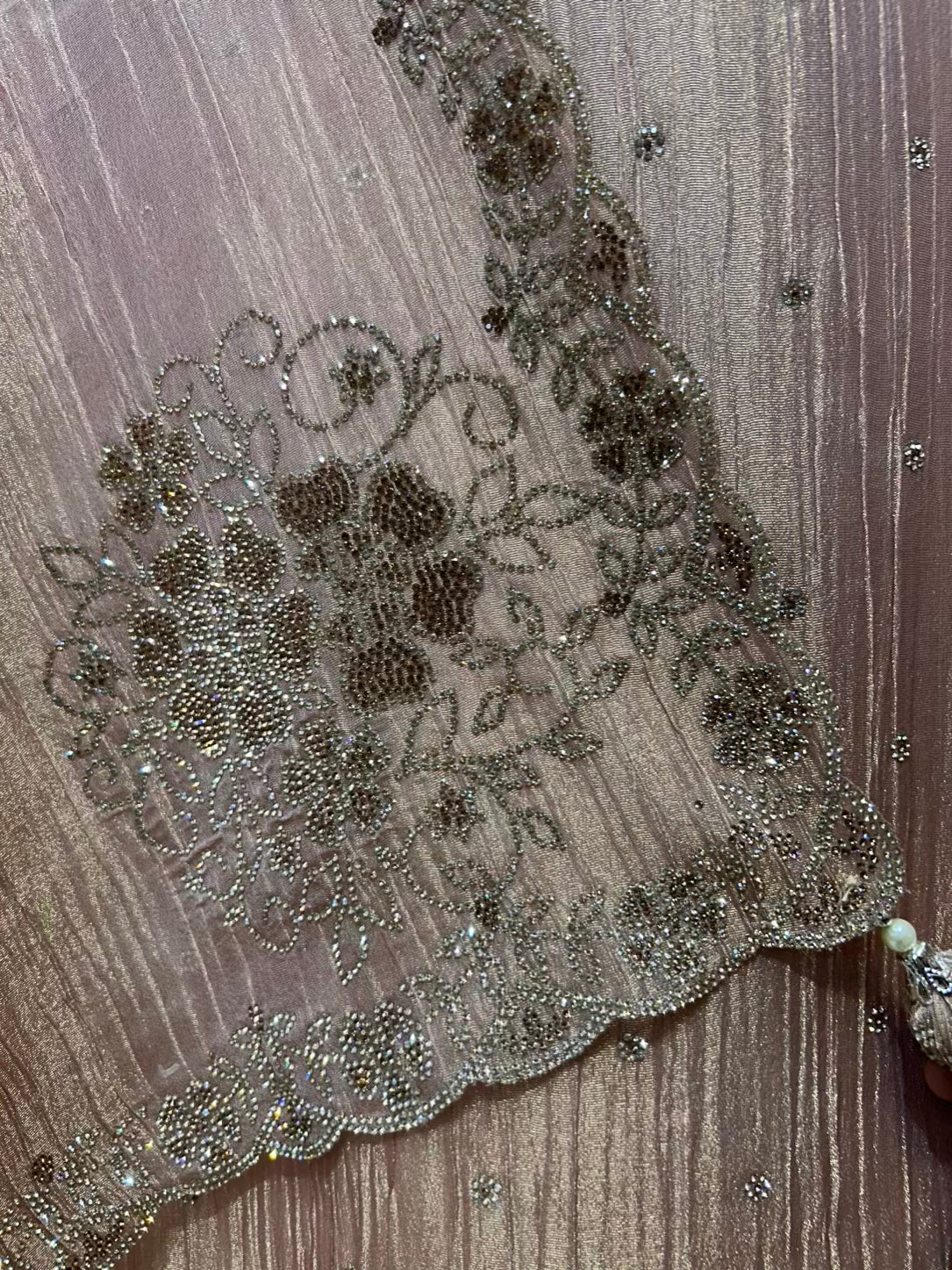 Zehraani Stone Veil Suit (Peach)