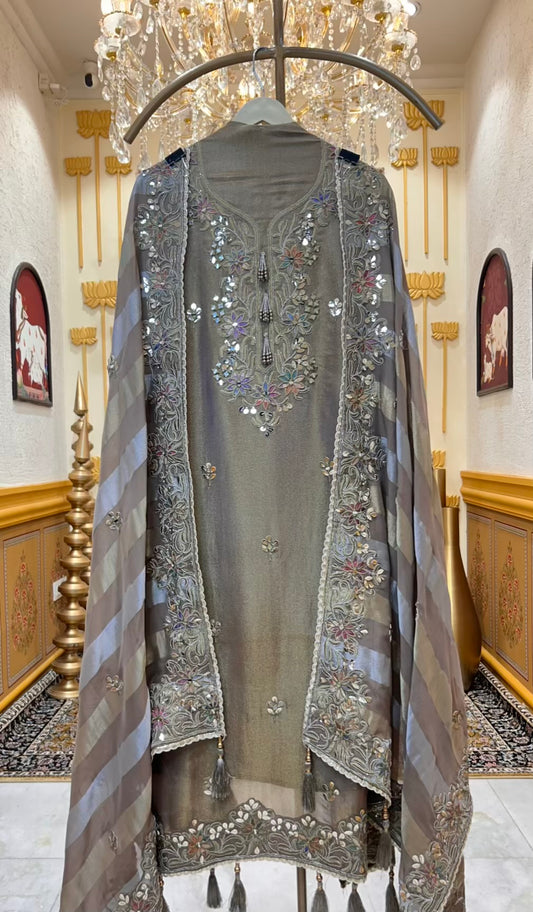 Arezya Aaina Élan Suit (Mouse)