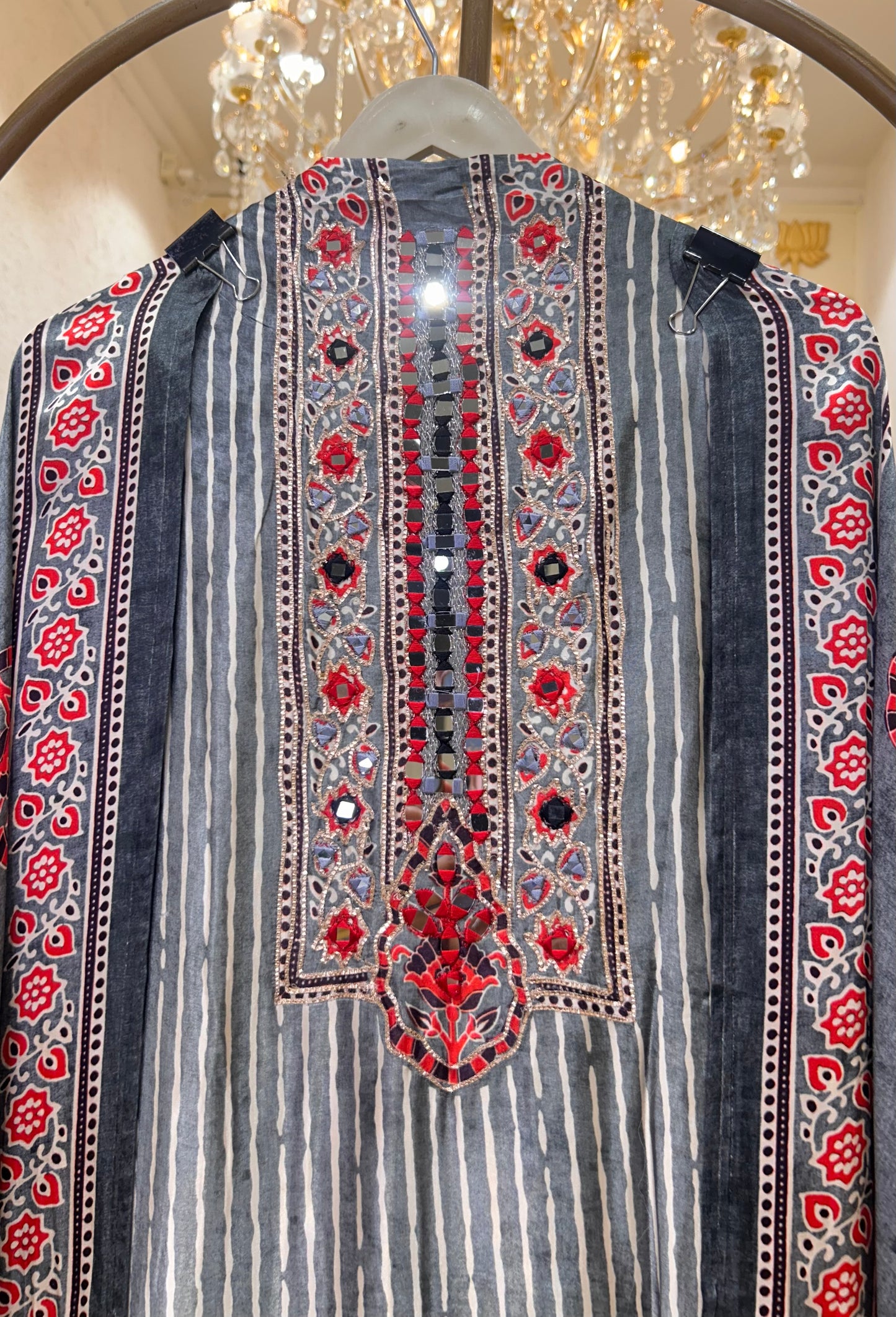 Gulnoré Heritage Suit