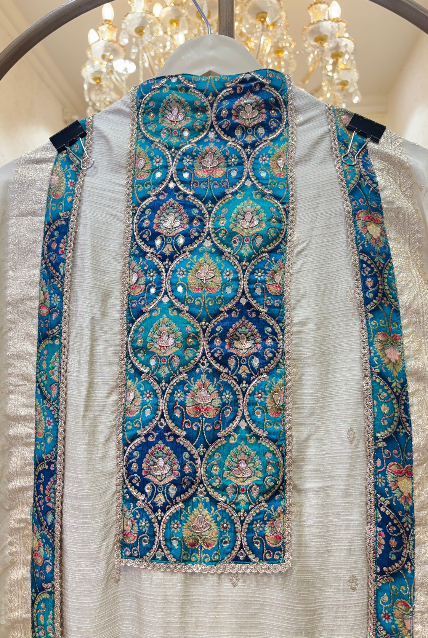 Rajsheesh Banarasi Suit