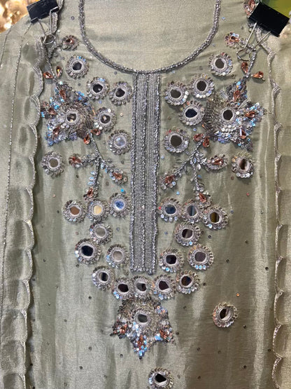 Zareesha-é-Noor (Green)