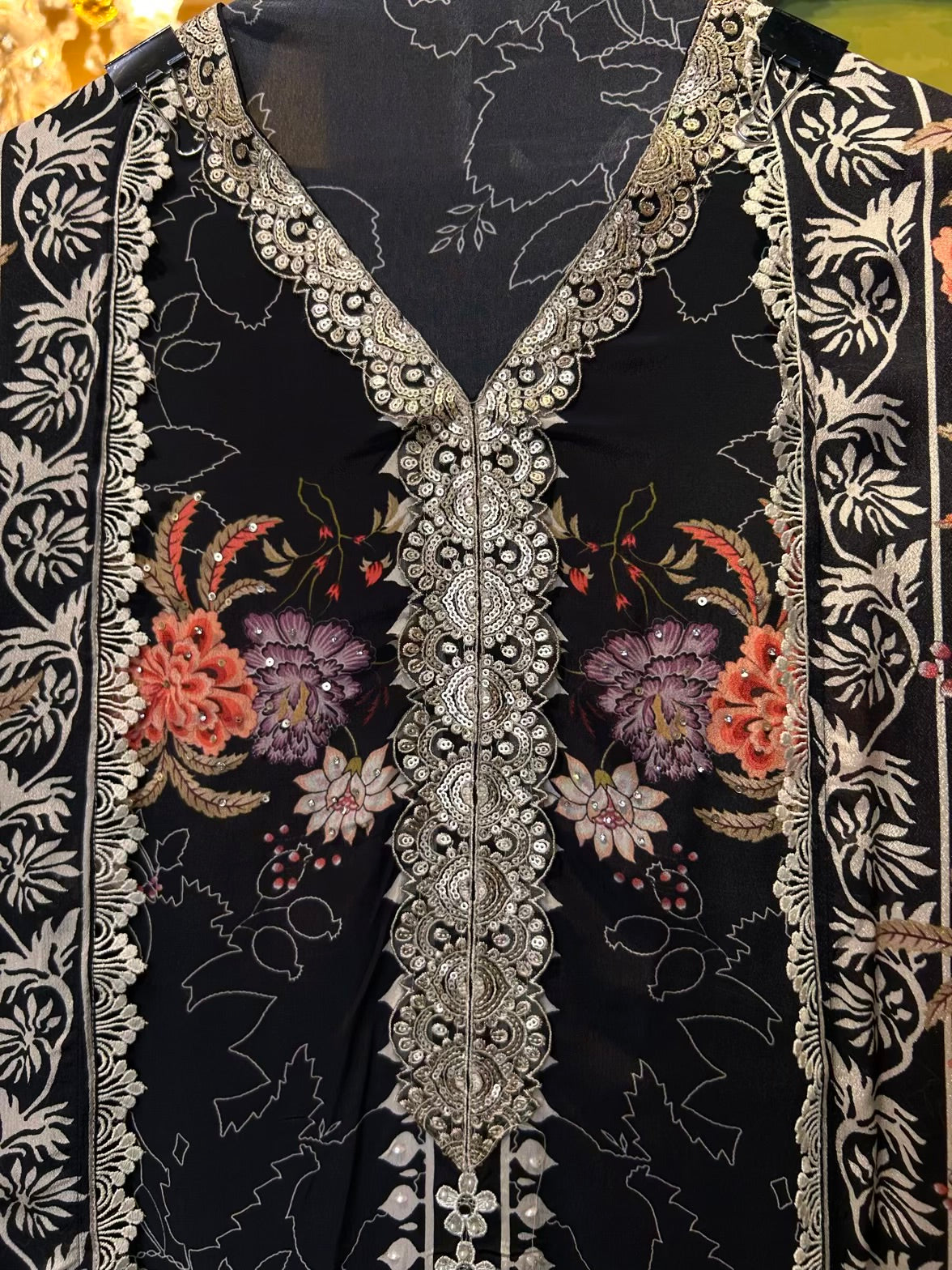 Liyana Crêpe Suit (Black)