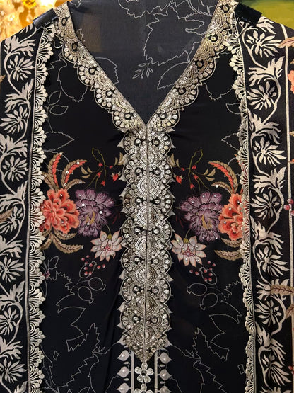 Liyana Crêpe Suit (Black)