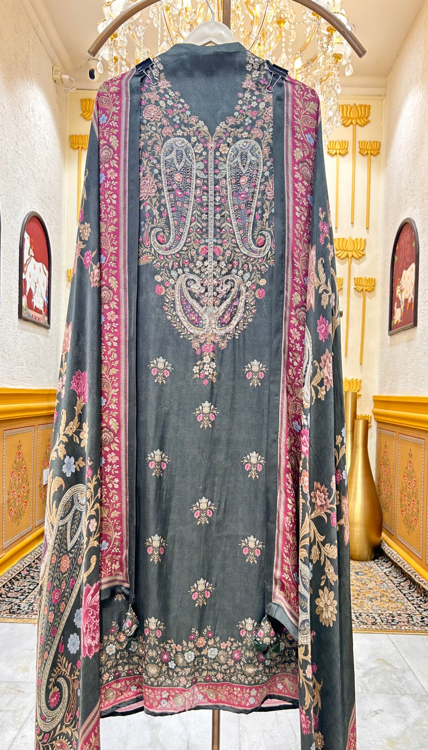 Sahar Satin Suit