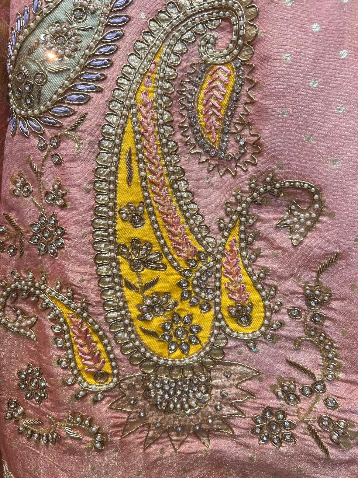 Zarqa-e-Husn (Peach)