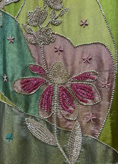 Zayreen Floral Élan Suit