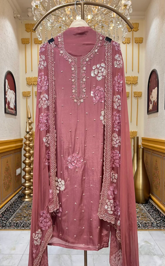 Ruhara Silken Veil Suit (Mauve)