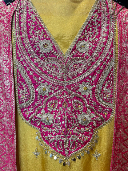 Saanviya Organza Suit (Yellow)