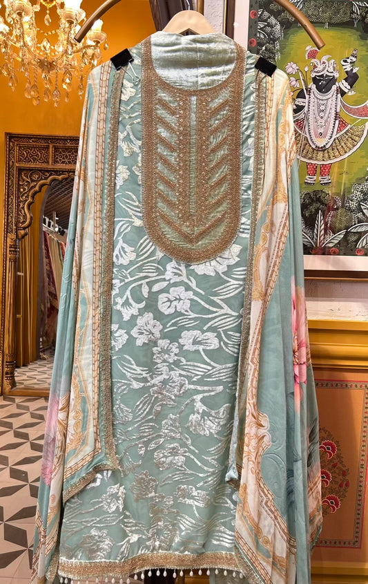 Zaroon Velvet Suit (Green)