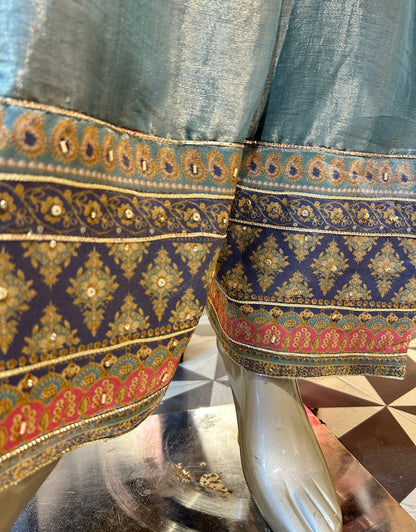 Vaanyara Anarkali Set