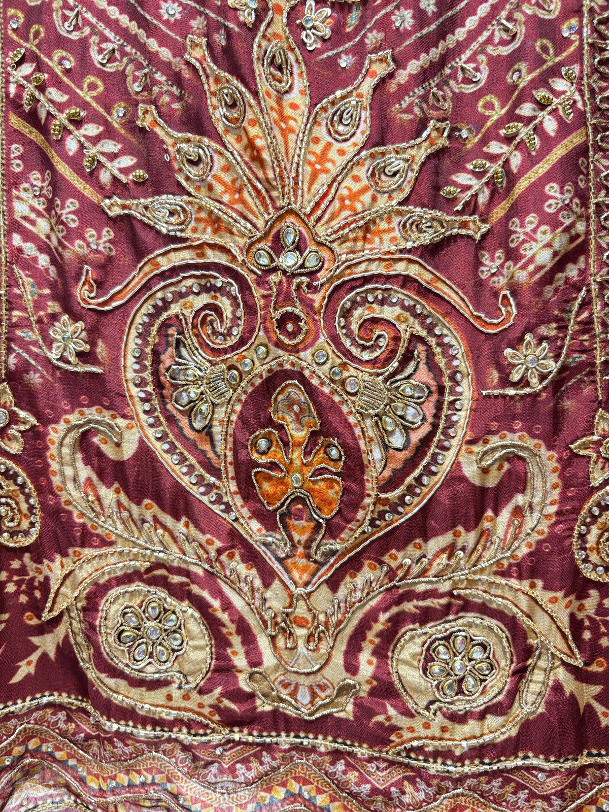 Noor-e-Kundan Suit