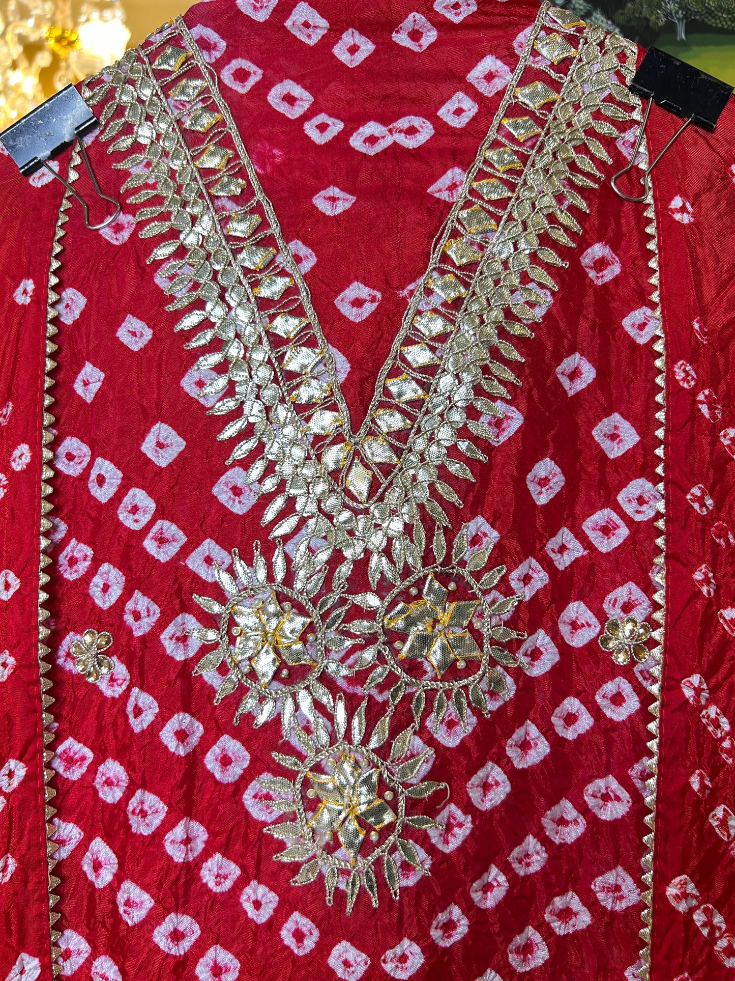 Rang-e-Bandhej (Red)