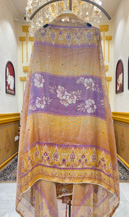 Leher Noor Suit