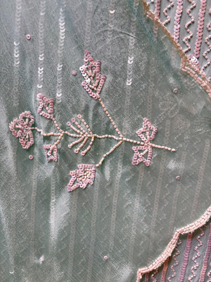 Neysa Crepe Suit