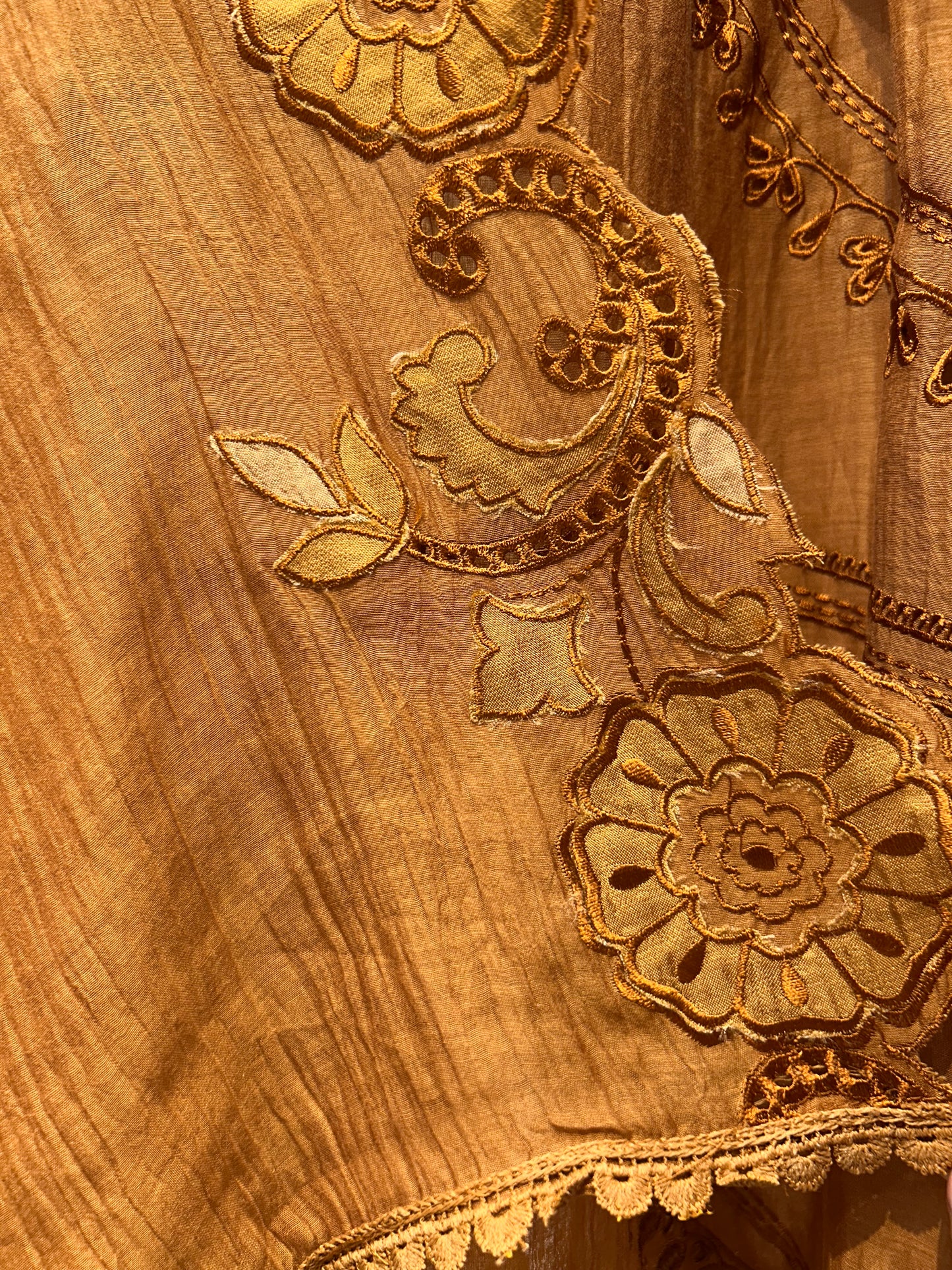 Gulposh Appliqué Suit