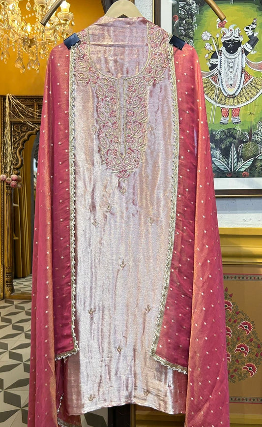 Aabroo-e-Zar (Pink)
