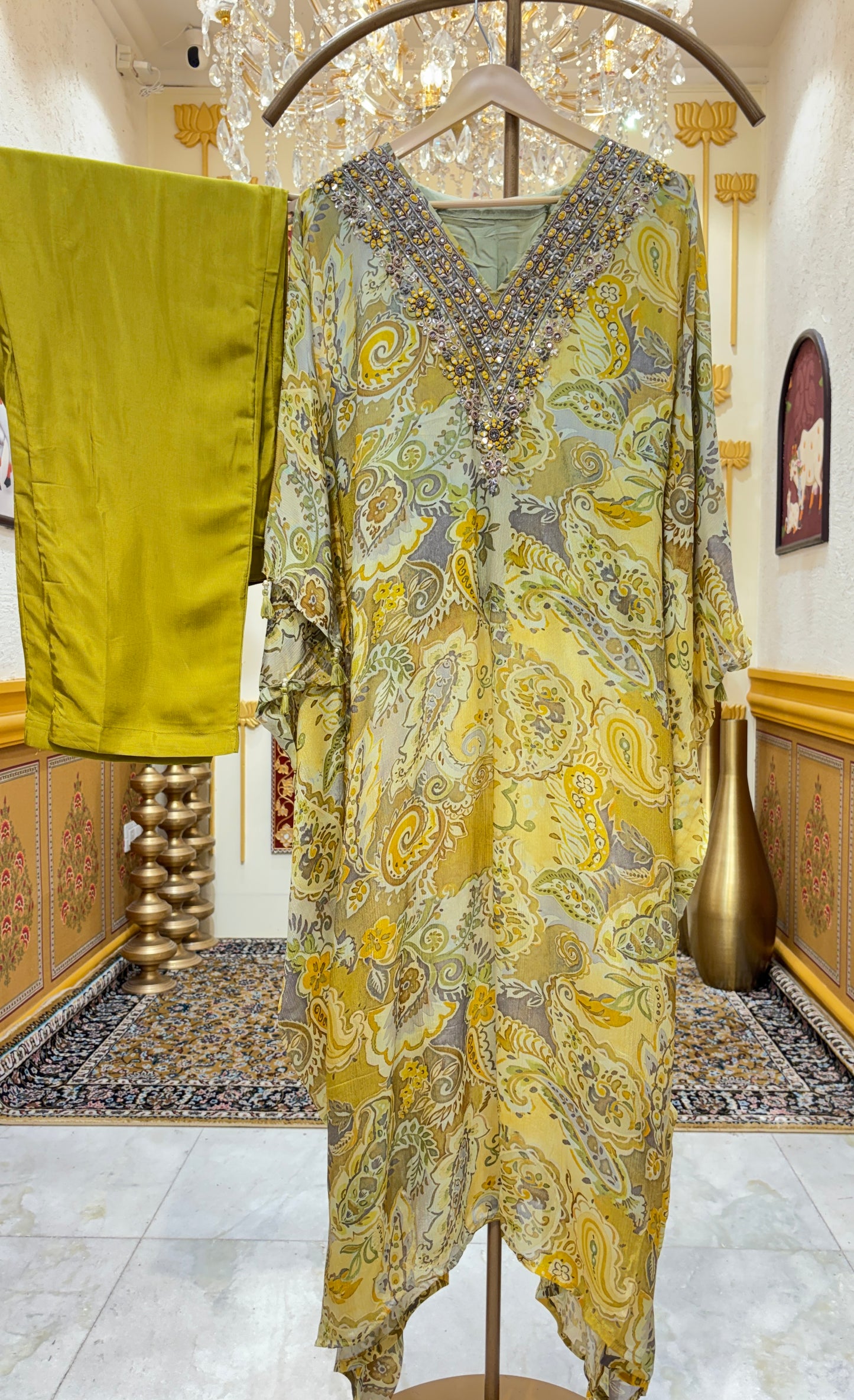 Zivara Kaftan Set
