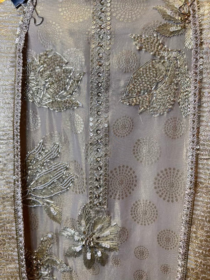 Zarfeen Banarasi Suit