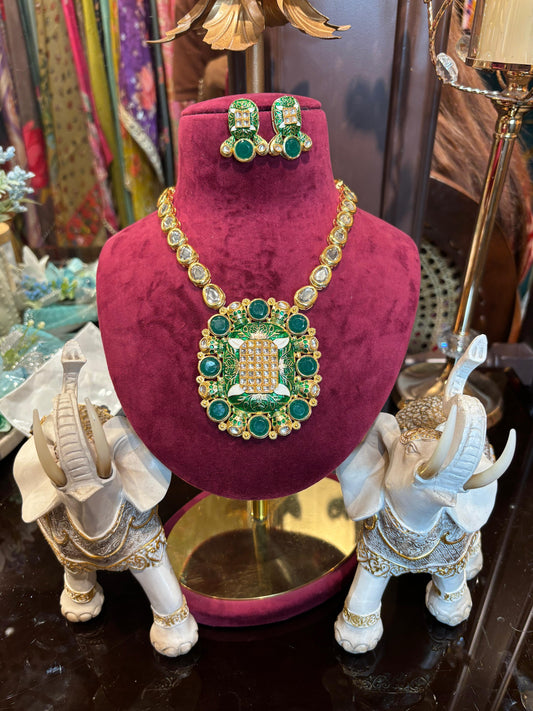 Maharani Vilas Set (Green)