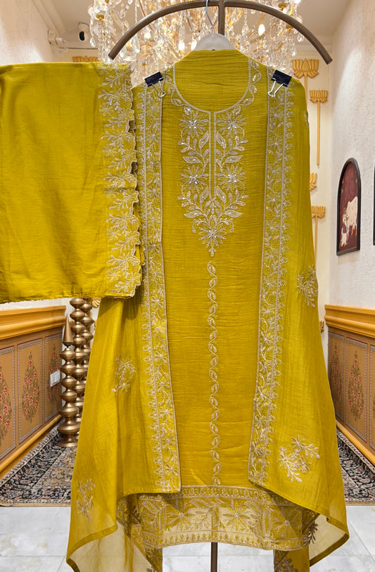 Kanak Veda Mul Suit