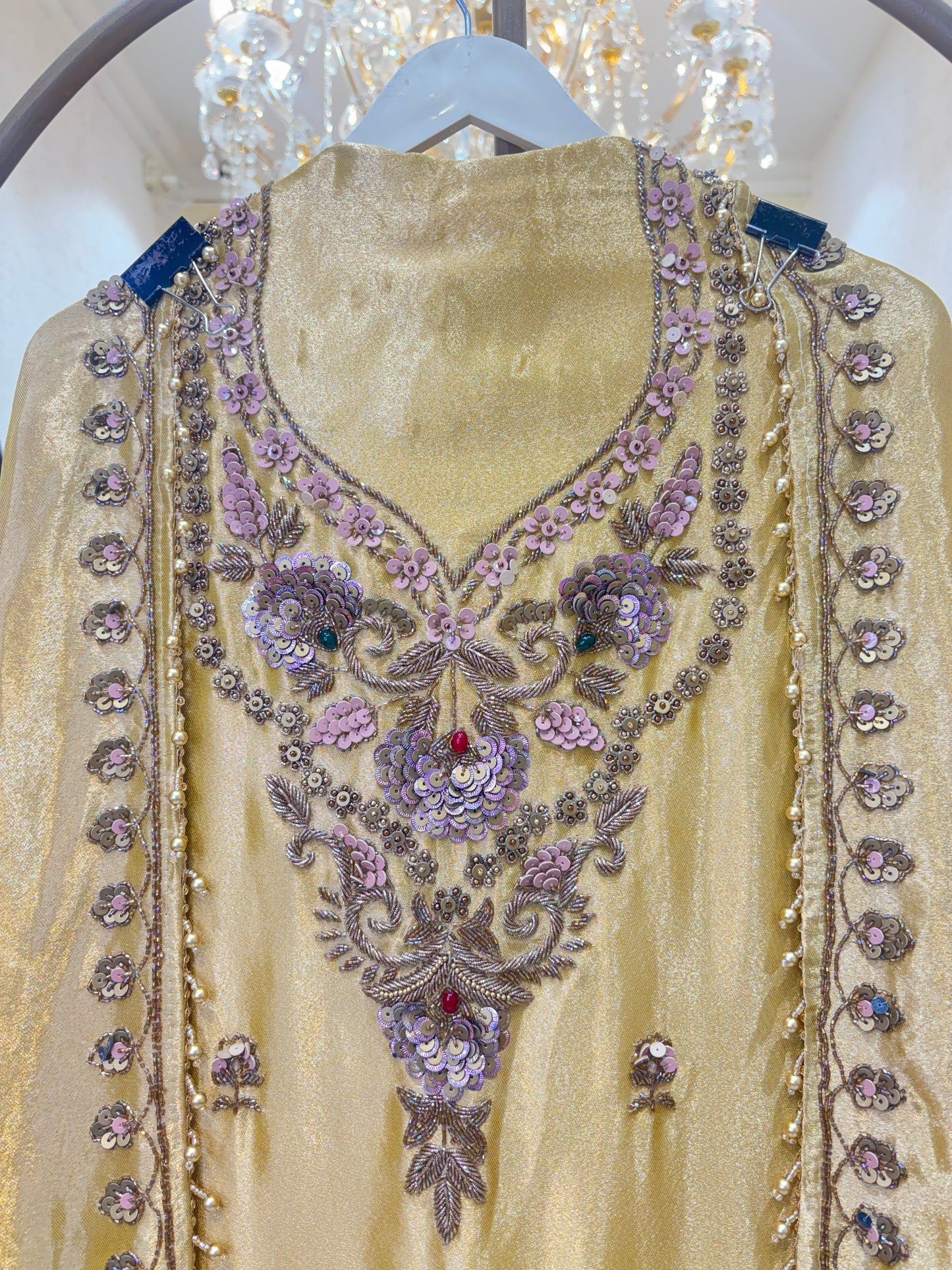 Zariya Noor Organza Suit