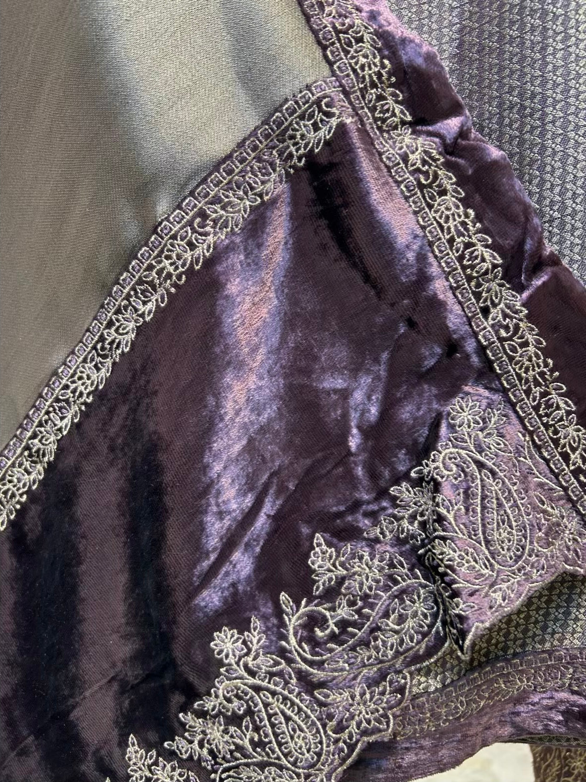 Velmora Velvet Naqsh Suit (Wine)