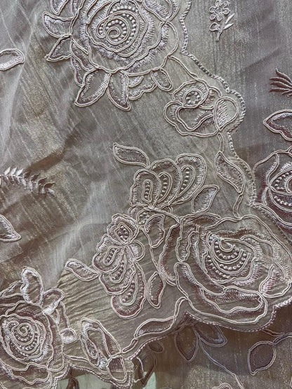Naira Dori Tissue Suit