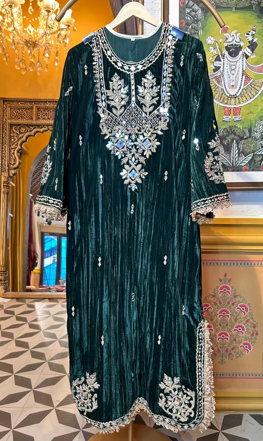 Shahnoor Velvet Slit Dress (Green)
