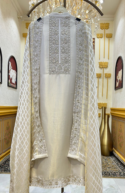 Oorja Banarasi Suit