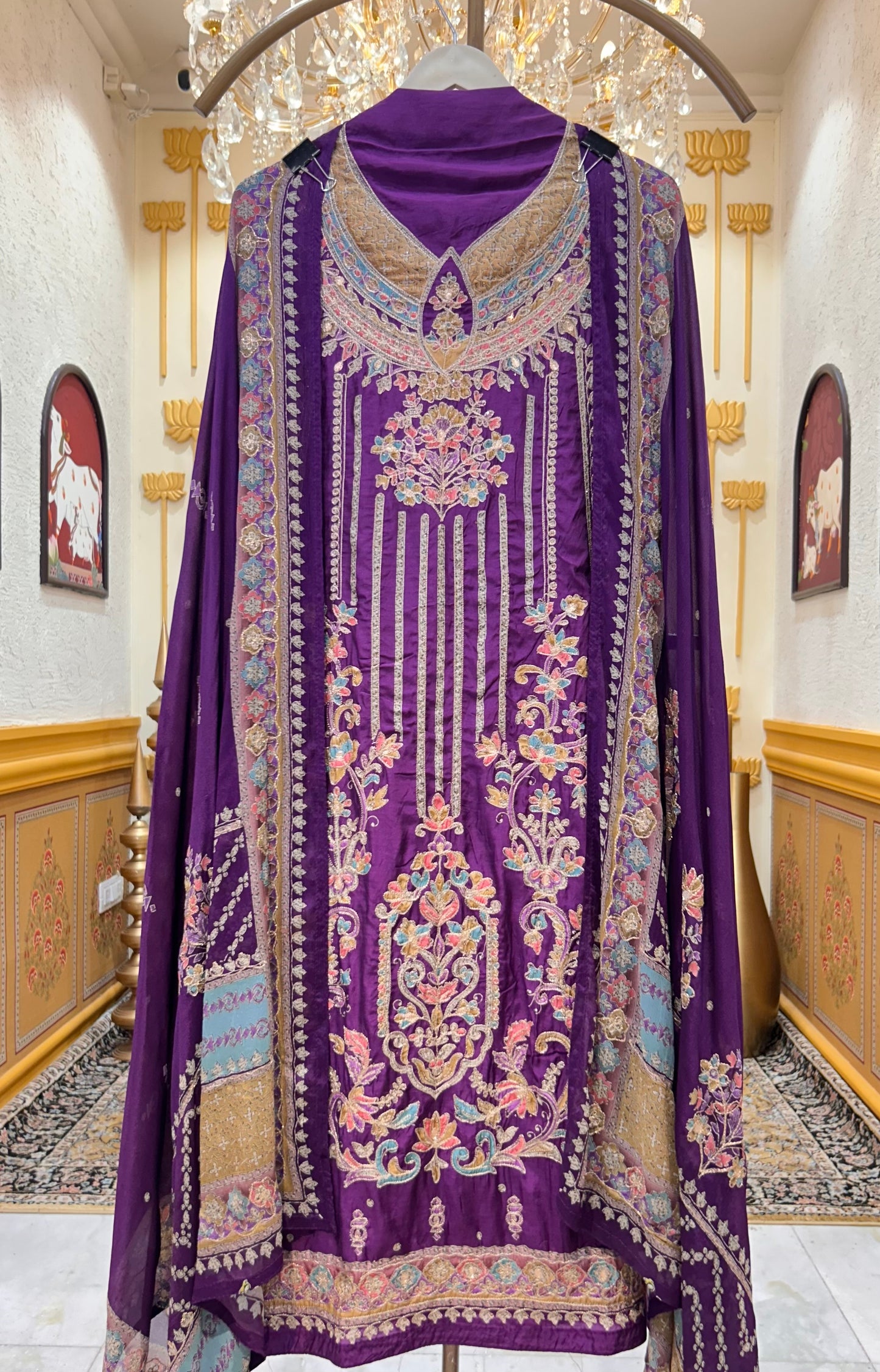 Rayanshi Stone Silk Suit