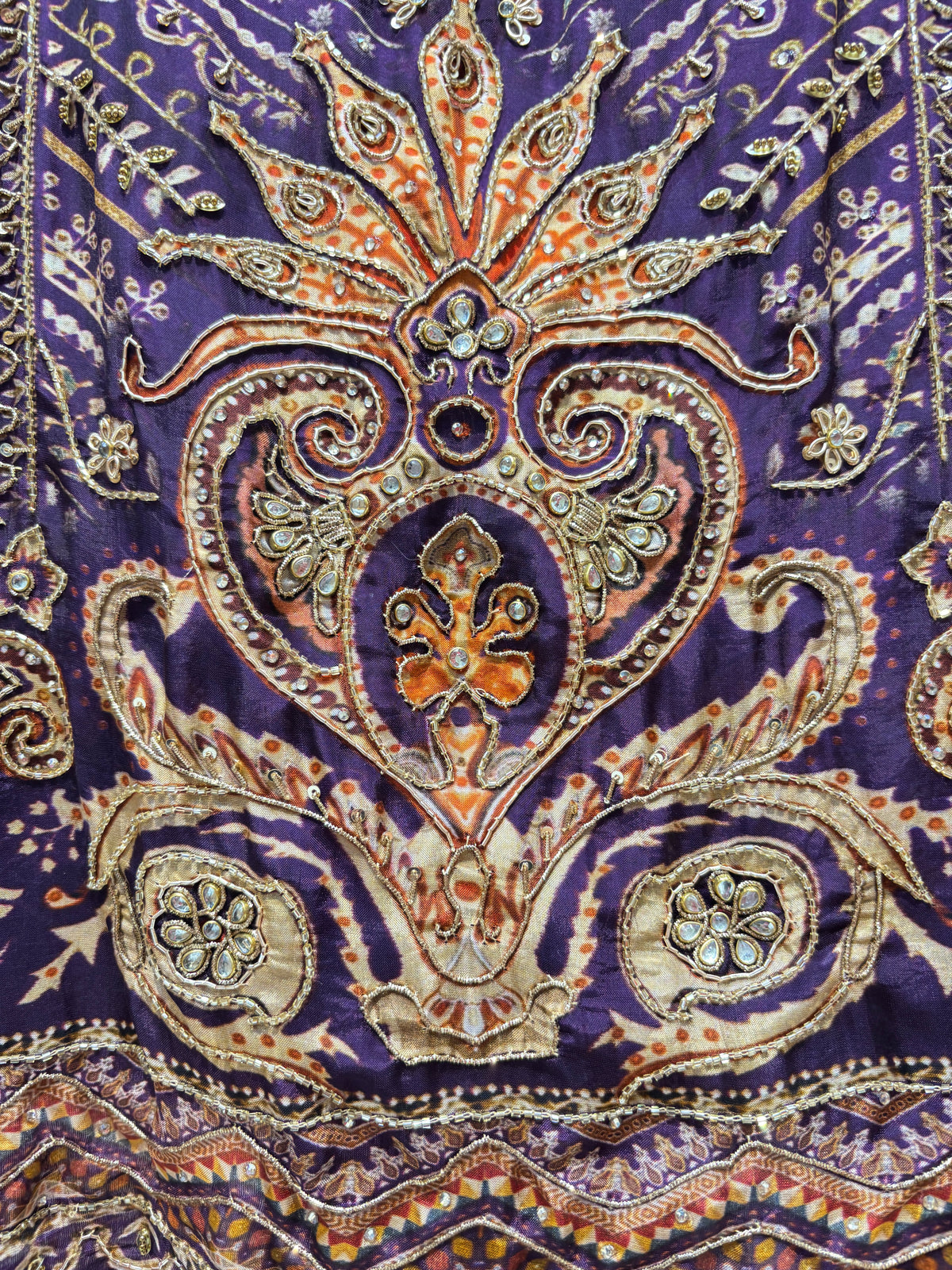 Noor-e-Kundan Suit
