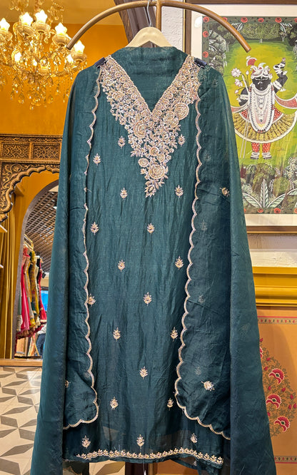 Maison Élara Pure Organza Suit