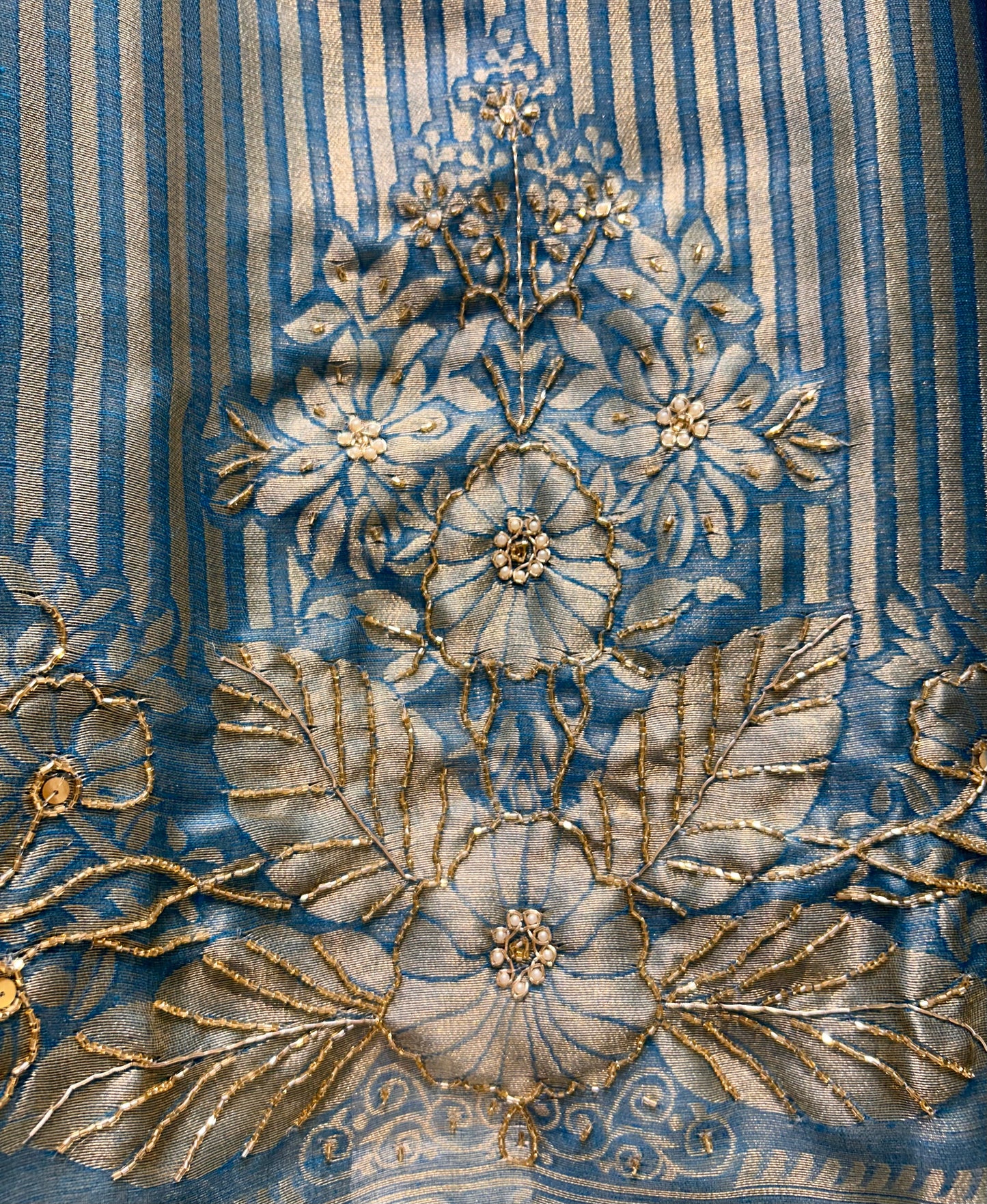Aarna Banarasi Suit