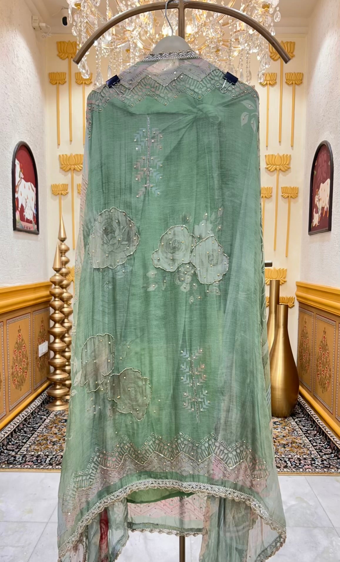 Elara Crepe Élan Suit (Green)