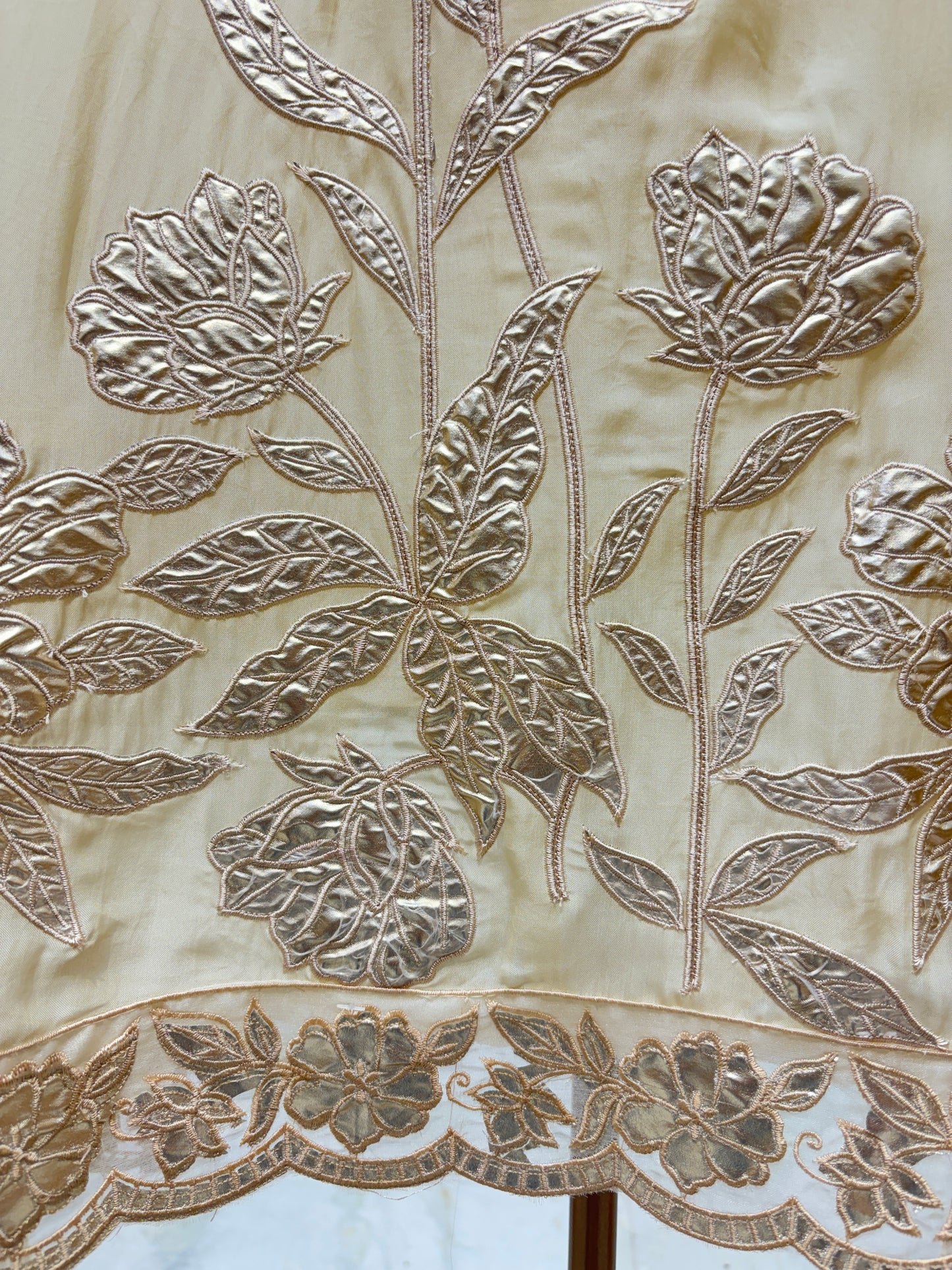 Ruhvani Leathercraft Organza Suit