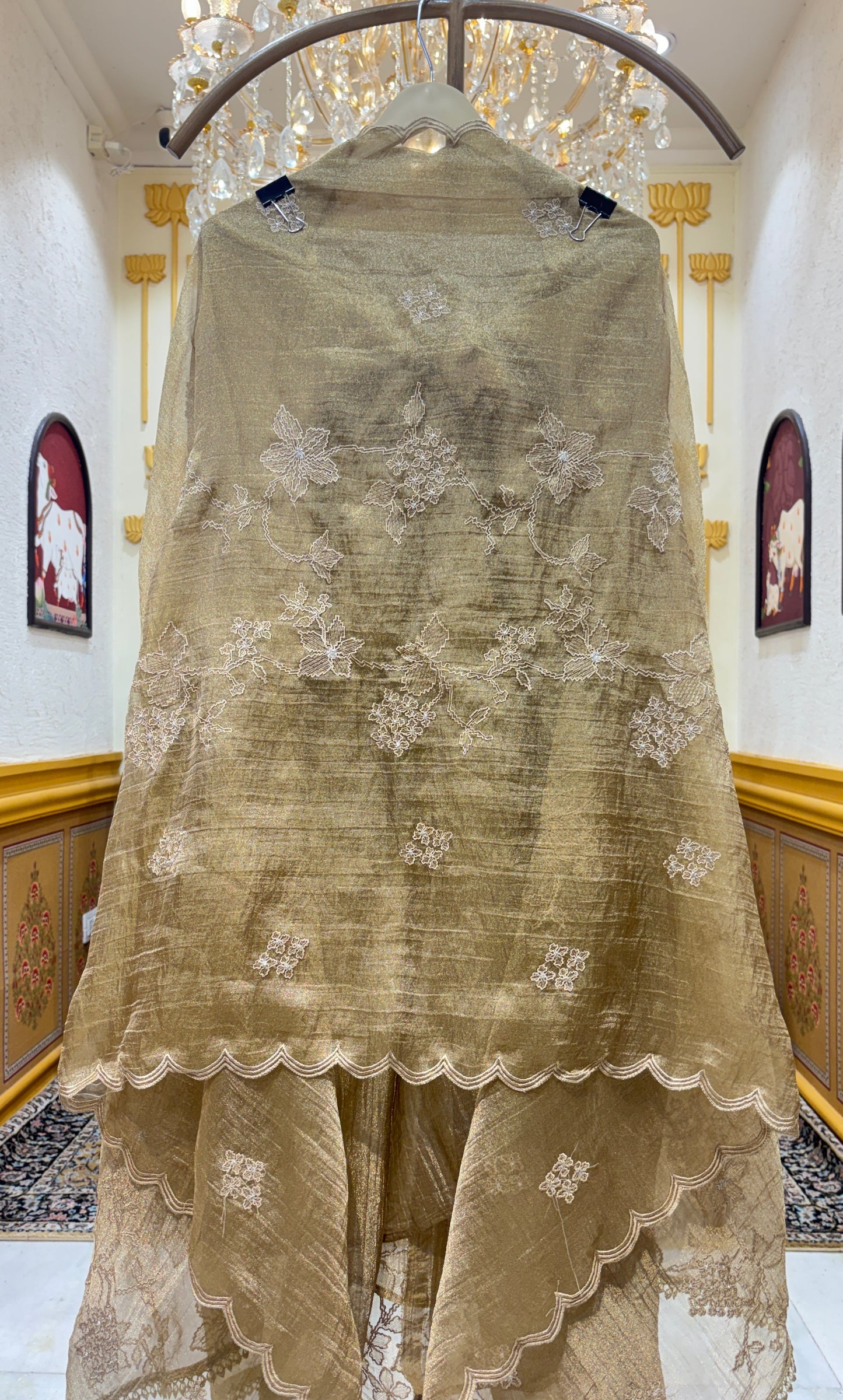 Tissara Tissue Suit
