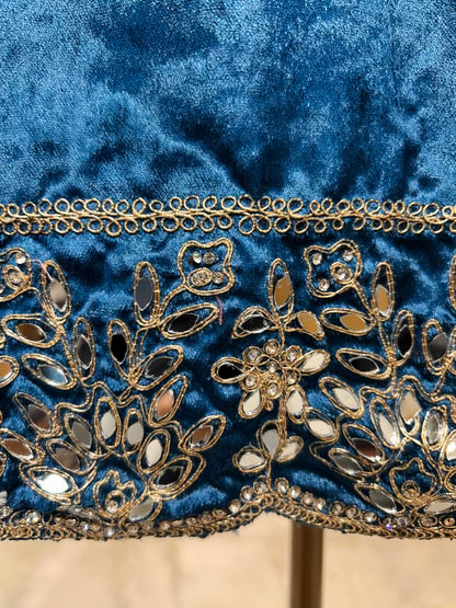 Ruhnaz Velvet Taj Suit (Blue)
